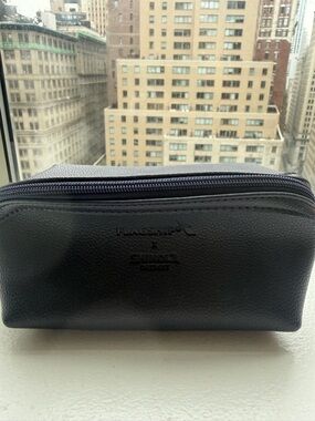 Shinola Navy Blue American Airlines Toiletry Bag NWT